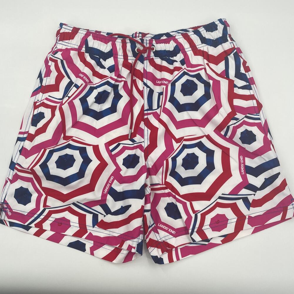 LANDS' END Swim Shorts Size M Inner Lining Pockets 5.5 Inch Inseam Board Trunks